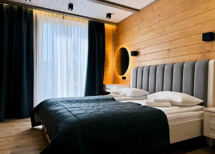 ЛЮБОКРАЙ Готельно-відпочинковий комплекс Східниця